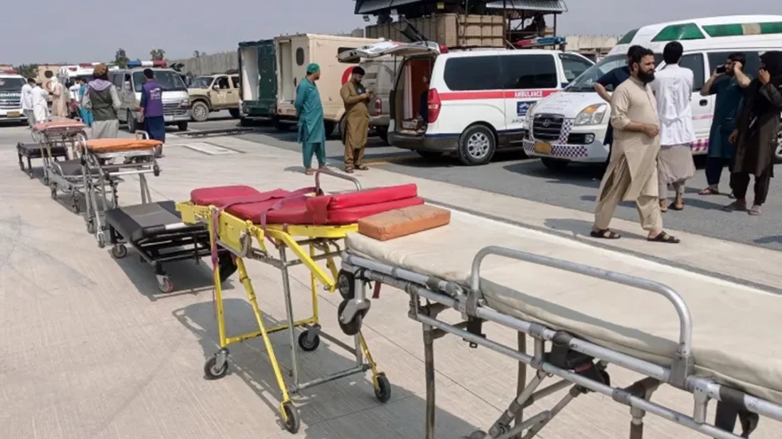 আফগানিস্তানে ভয়াবহ ভূমিকম্পে নিহত ৮০০ ছড়িয়েছে, উদ্ধার তৎপরতা চলছে